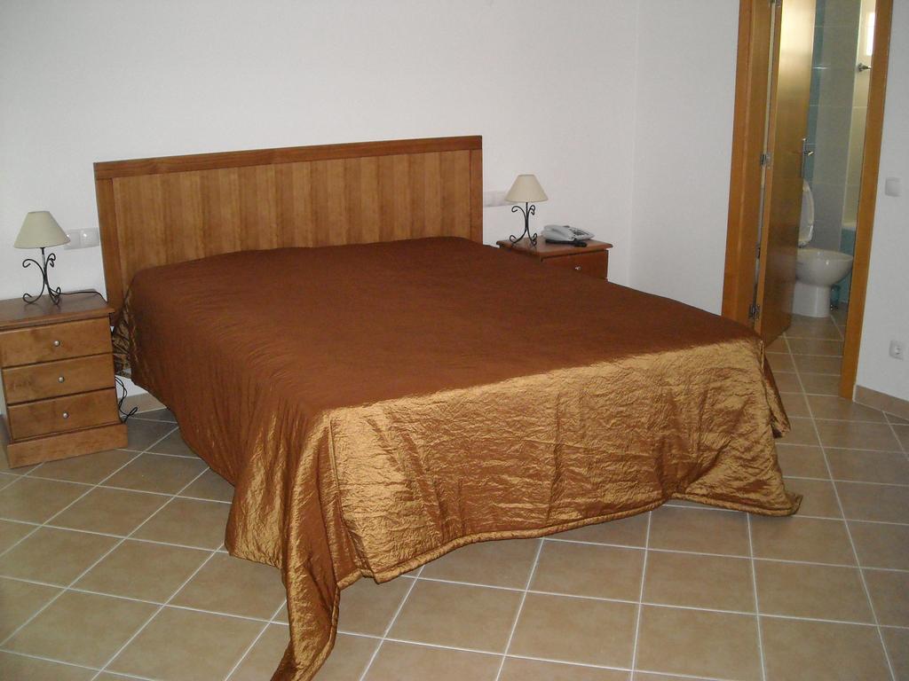 אפרטהוטל אלבופיירה Smy Santa Eulalia Algarve חדר תמונה